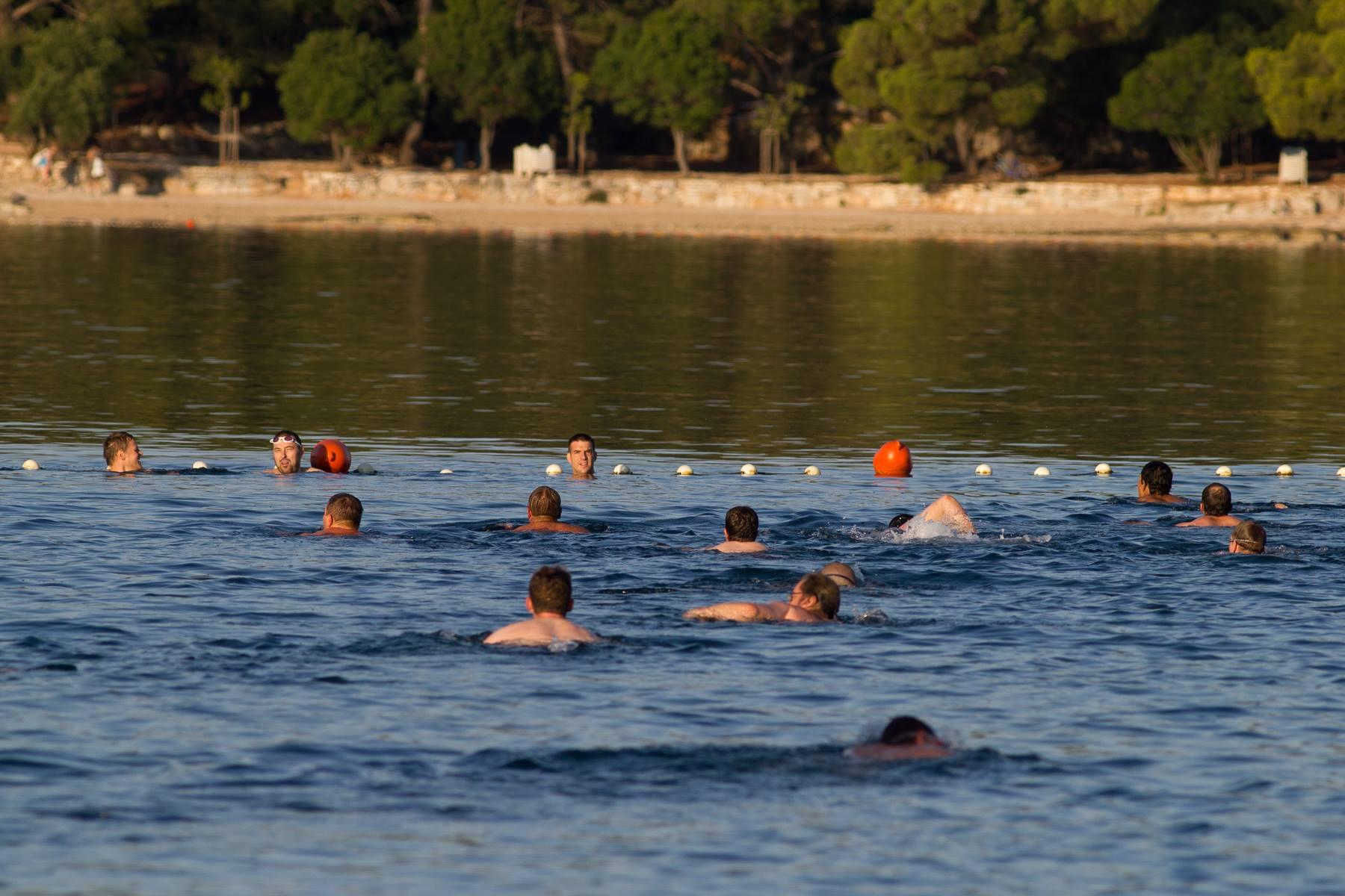 Swimming triathlon